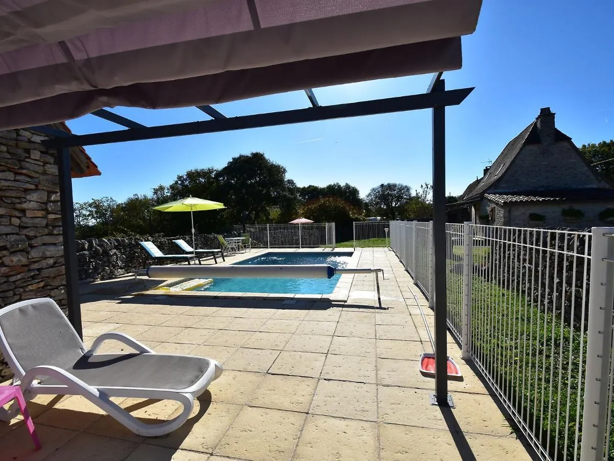Modern Holiday Home With Pool In Gramat France